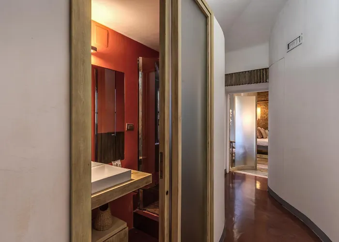 San Calisto Trastevere - By Romanhouseit Apartament Rzym