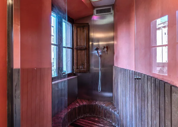 Apartament San Calisto Trastevere - By Romanhouseit *