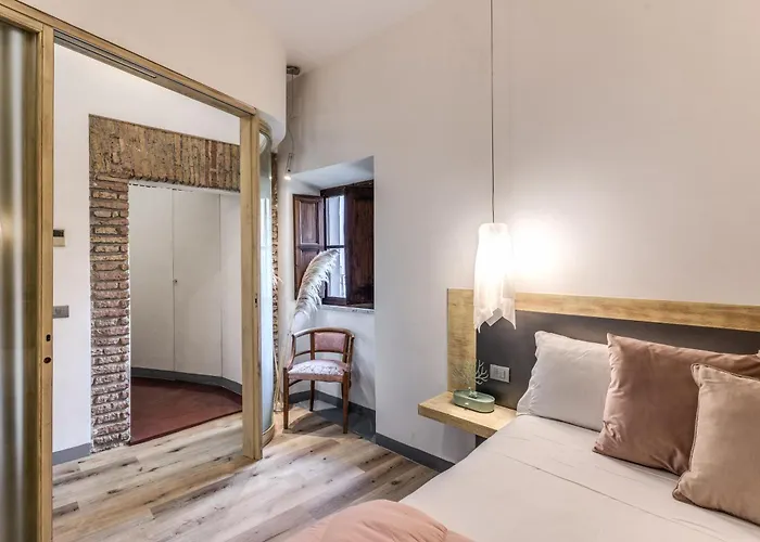 Apartament San Calisto Trastevere - By Romanhouseit
